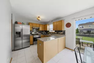 1620 Manor Oaks Dr, Plainfield, IL 60586 - Photo 10