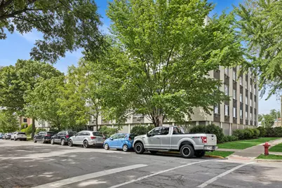 201 S Maple Avenue #106, Oak Park, IL 60302 - Photo 20