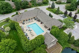 2288 Royal Ridge Dr, Northbrook, IL 60062 - Photo 26