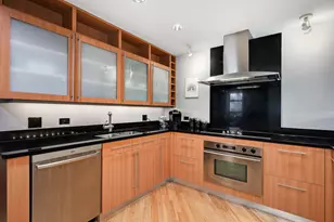 680 N Lake Shore Dr, Chicago, IL 60611 - Photo 10