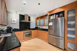 680 N Lake Shore Dr, Chicago, IL 60611 - Photo 8