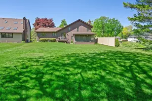 1925 Glencoe St, Wheaton, IL 60187 - Photo 22