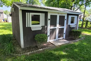 128 N Indiana Ave, Salem, IL 62881 - Photo 38