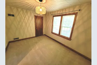 128 N Indiana Avenue, Salem, IL 62881 - Photo 16