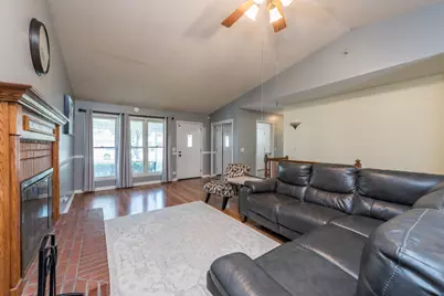 354 Heather Avenue, Grayslake, IL 60030 - Photo 6