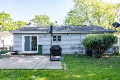 354 Heather Avenue, Grayslake, IL 60030 - Photo 22