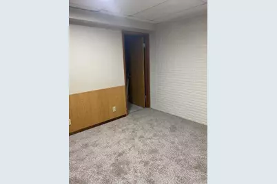 4117 Hillandale Road, Davenport, IA 52806 - Photo 24