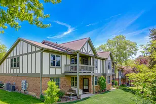310 Carriage Way, Bloomingdale, IL 60108 - Photo 14