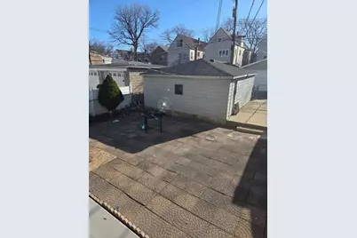 1833 N Tripp Avenue, Chicago, IL 60639 - Photo 12
