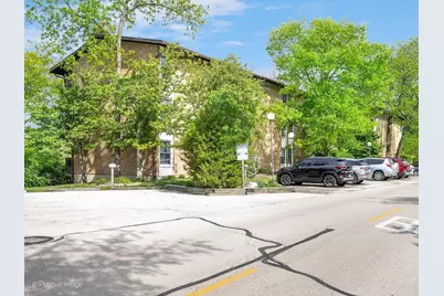 5530 E Lake Drive #98B, Lisle, IL 60532 - Photo 2