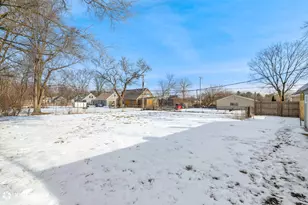 1412 W Broadview Ave, Crete, IL 60417 - Photo 32