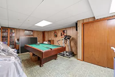 9437 N Lockwood Avenue, Skokie, IL 60077 - Photo 20