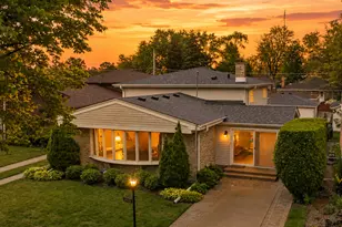 9437 N Lockwood Ave, Skokie, IL 60077 - Photo 1