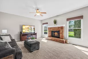 531 Birchwood Dr, Yorkville, IL 60560 - Photo 8