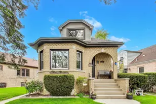 6732 W Rascher Ave, Chicago, IL 60656 - Photo 1