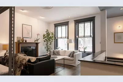 808 W Buckingham Place #1, Chicago, IL 60657 - Photo 2