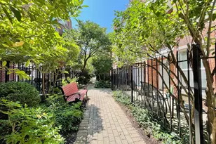 2717 N Lehmann Ct, Chicago, IL 60614 - Photo 46