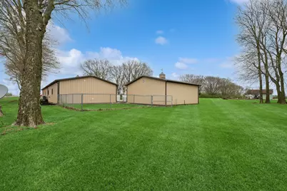 1430 N 30th Road, Ottawa, IL 61350 - Photo 28