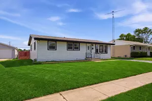 1021 Anna Ave, Machesney Park, IL 61115 - Photo 24