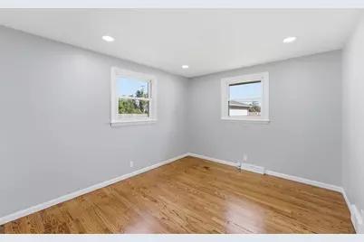 1021 Anna Avenue, Machesney Park, IL 61115 - Photo 10