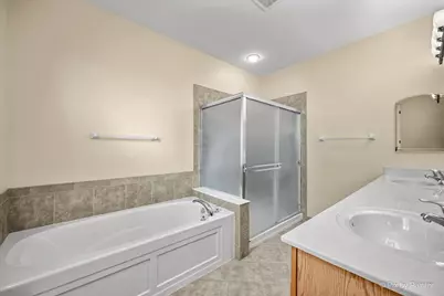 3064 Fairhaven Lane, Lake in the Hills, IL 60156 - Photo 20
