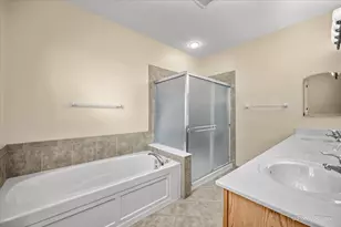 3064 Fairhaven Ln, Lake in the Hills, IL 60156 - Photo 20