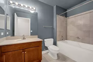 450 E Waterside Dr, Chicago, IL 60601 - Photo 10