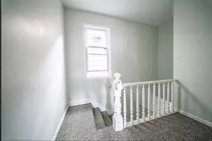 8942 S Baltimore Ave, Chicago, IL 60617 - Photo 18