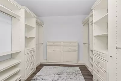 4N475 S Robert Frost Circle, Saint Charles, IL 60175 - Photo 18