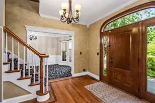 4N475 S Robert Frost Cir, Saint Charles, IL 60175 - Photo 2