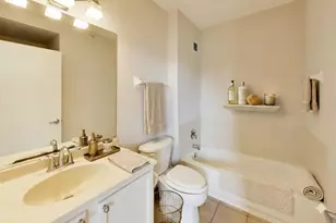 600 N Dearborn St, Chicago, IL 60610 - Photo 10