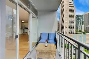 600 N Dearborn St, Chicago, IL 60610 - Photo 18