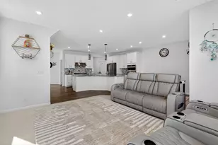 509 Watercress Dr, Aurora, IL 60504 - Photo 4