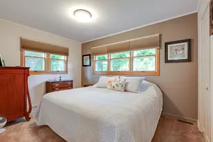 1284 Deerfield Pl, Highland Park, IL 60035 - Photo 18