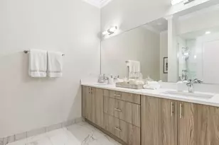 835 Lake St, Oak Park, IL 60301 - Photo 20