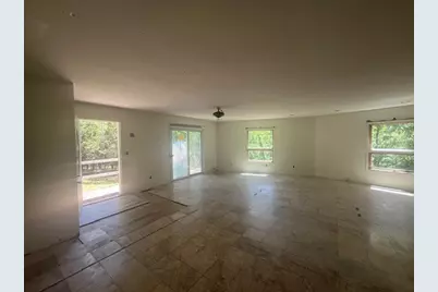 1388 Morning Glory Road, Carbondale, IL 62902 - Photo 6