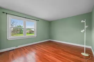 1255 W Dexter Ln, Hoffman Estates, IL 60169 - Photo 14