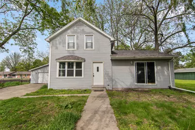 102 8th Avenue, Mendota, IL 61342 - Photo 1
