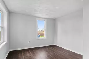 102 8th Ave, Mendota, IL 61342 - Photo 6