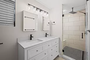 2710 W Haddon Ave, Chicago, IL 60622 - Photo 8