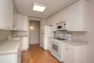 1378 Perry St, Des Plaines, IL 60016 - Photo 2