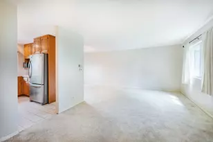 1291 Big Horn Trail, Carol Stream, IL 60188 - Photo 4