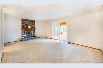 1291 Big Horn Trail, Carol Stream, IL 60188 - Photo 10