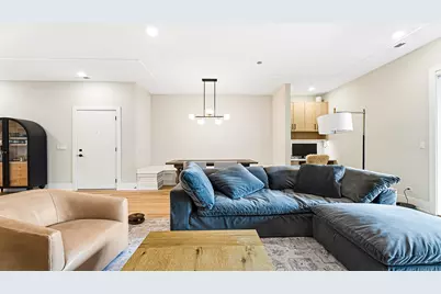 3125 N Clybourn Avenue #2N, Chicago, IL 60618 - Photo 4