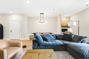 3125 N Clybourn Ave, Chicago, IL 60618 - Photo 4