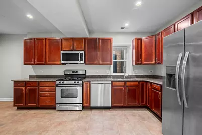 9100 Lamon Avenue #1N, Skokie, IL 60077 - Photo 6