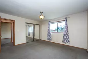 322 Maple Ln, Round Lake, IL 60073 - Photo 14