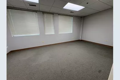 480 E Roosevelt Road, West Chicago, IL 60185 - Photo 4