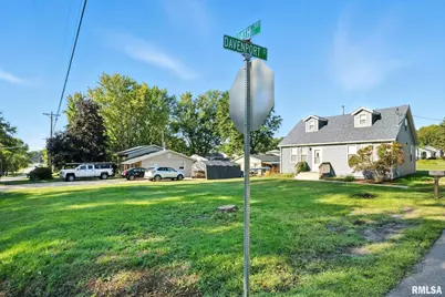 300 S 14th Street, Leclaire, IA 52753 - Photo 24