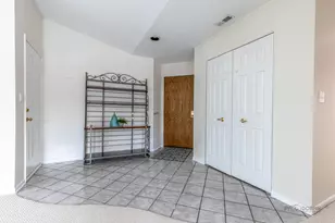 930 Ivy Ln, Deerfield, IL 60015 - Photo 2